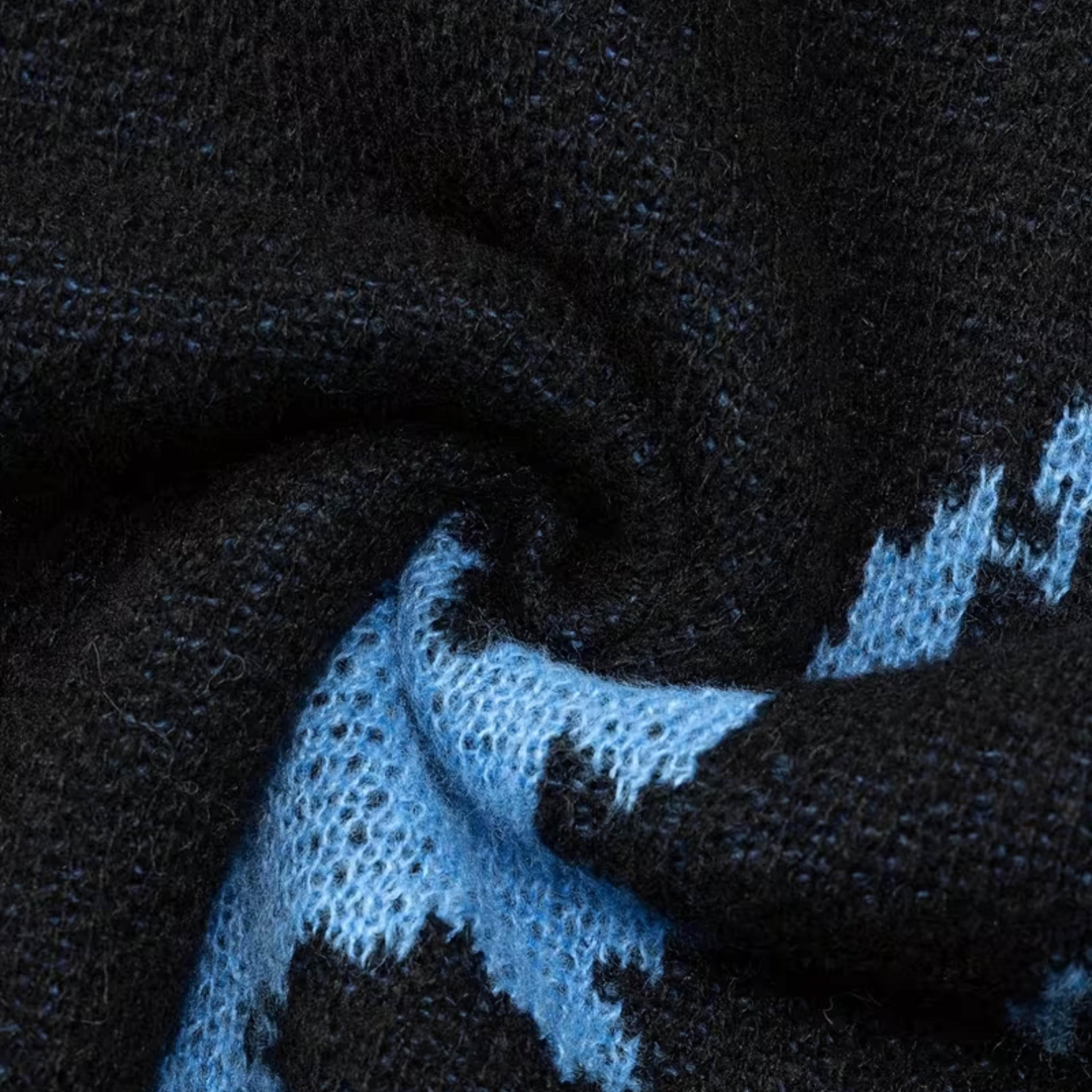 ABSTRACT SWEATER