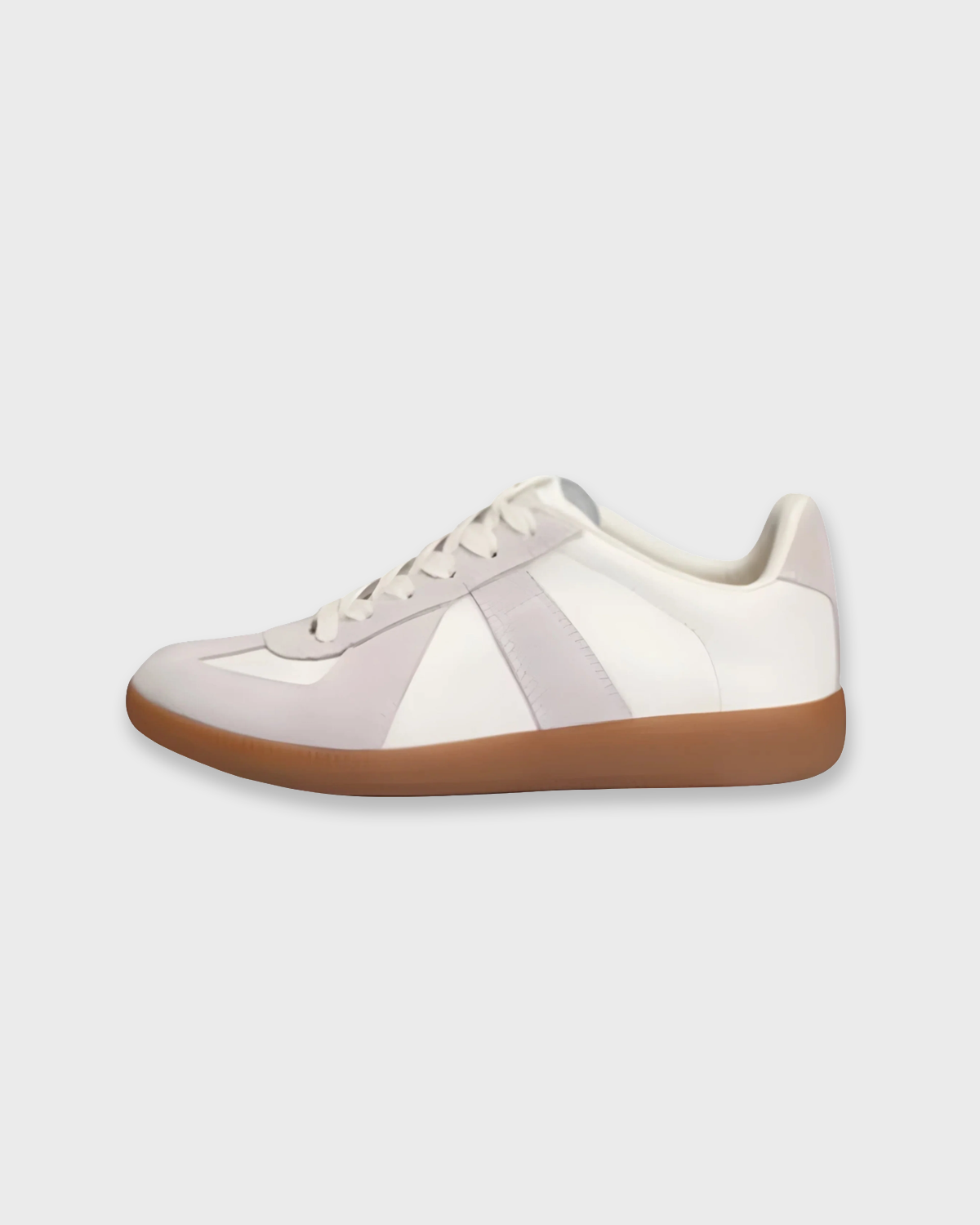 URVE SNEAKER